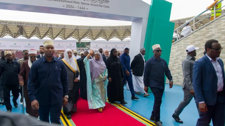 القارئات المُجازات